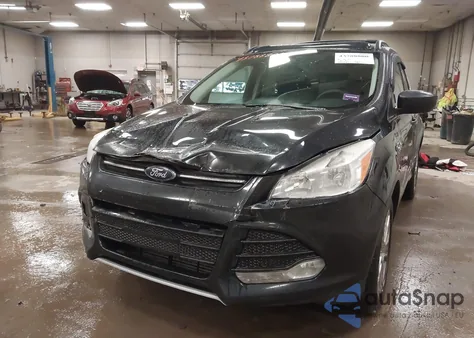 2013 Ford Escape Se z USA, uszkodzony, nr VIN 1FMCU9G95DUB88423